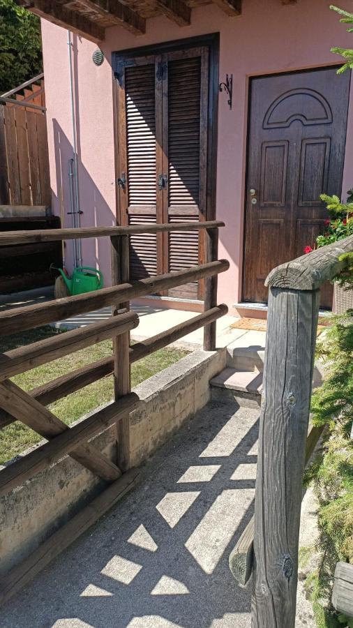 Apartamento La casa panoramica Madonna della Costa Exterior foto
